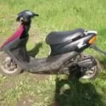 Spate dezasamblarea variator scuter și scuter defect