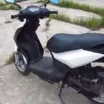 Spate dezasamblarea variator scuter și scuter defect
