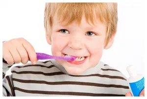 De ce igienizarea profesională a dinților la dentist