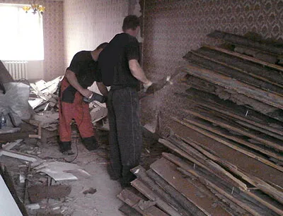 Înlocuirea și repararea podea în vechile moduri de bază Hrușciov (podea) restaurare Înlocuirea și repararea podea în vechile moduri de restaurare de bază Hrușciov