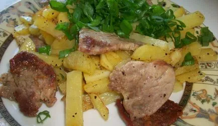 Cartofi prăjiți cu carne (carne prăjită cartofi) cartofi prăjiți cu carne