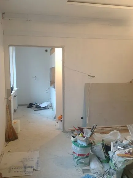 Trăim într-o reparație ca reparație pentru a supraviețui, fără a părăsi apartamentul (apartament) Trăim într-o reparație ca reparație pentru a supraviețui, fără a părăsi apartamentul