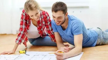 Estimarea pentru repararea casei și cabana și prețul de cost al demontare și montare de pereți și acoperișuri, electricieni și