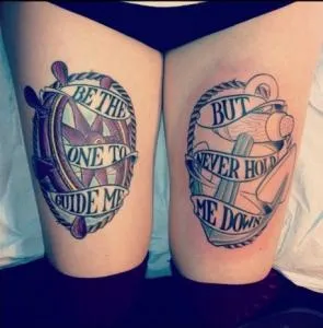 45 fotografii ale celor mai bune inscripții tatuaj pe jos