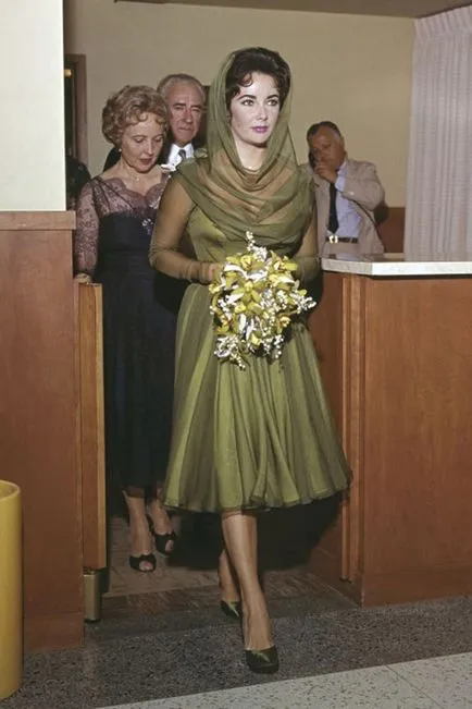 29, cele mai spectaculoase din istoria modei rochii de nunta (cele mai multe) 29, cele mai spectaculoase din istoria de nunta rochii de nunta de moda