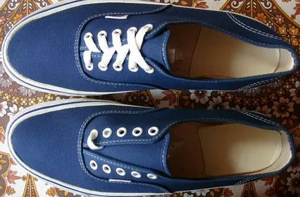 7 Date despre tenesi furgonete (Kenzo) 7 Date despre adidași furgonete