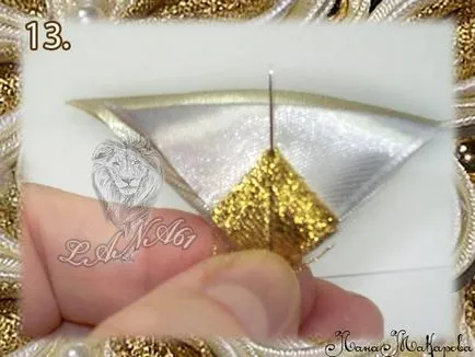 Fluture de panglici de satin kanzashi în arta (petale circulară triplă) Fluture de panglici de satin în kanzashi art