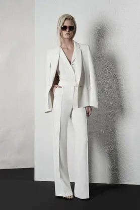 mireasa pantsuit
