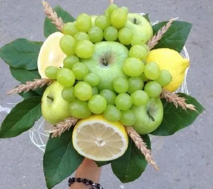Buchete din fructe, cu propriile lor mâini
