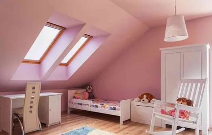 Dormitor în tapet mansardă, planificare, idei de design interior și decorațiuni
