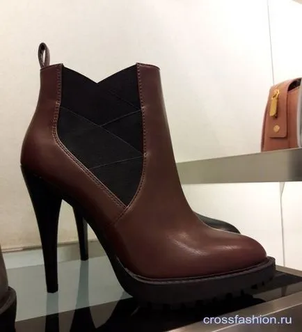 Grup Crossfashion - Nu știu ce vreau pentru că (cumpărare) Grup Crossfashion - Nu știu ce vreau pentru că