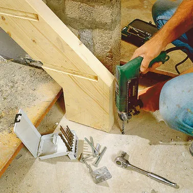 Scari din lemn cu mâinile fotografie, video de fabricare a lui (din lemn) Scari din lemn cu mâinile foto, video său de fabricație