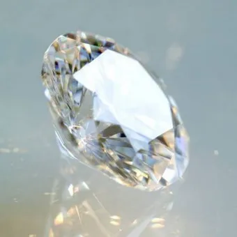 Pietre de diamant pe caracteristica fotografie, arata ca proprietăți (foto) Pietre de diamant pe caracteristica fotografie, așa cum se pare, caracteristici