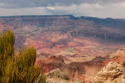 Grand Canyon (Marele Canion) - maiestuos și fascinant