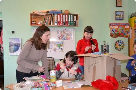 Poveștile de trei persoane care ajută pe alții pur și simplu pentru că
