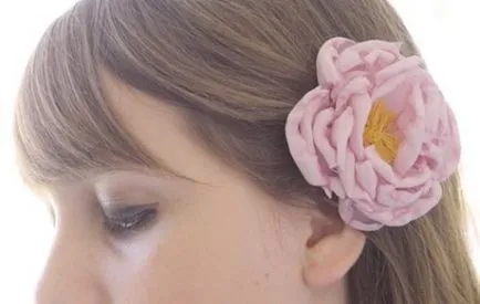 Efectuarea de culori de tesatura cu mâinile lor mod amar ca o clasă hobby și de master (cum fac florile din pânză cu mâinile) Producția de flori din material textil, cu mâinile lor mod amar ca un hobby și master-class