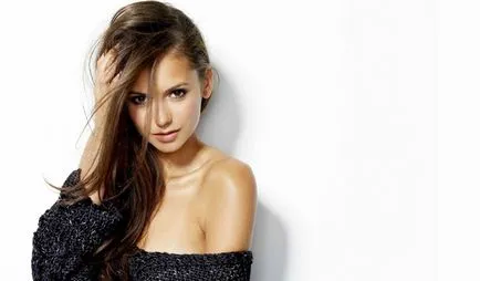 Nina Dobrev tinuta