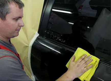 Cum de a face poloneză corpul masina cu propriile sale mâini (ceara corpul auto) Cum de a face poloneză corpul masina cu propriile sale mâini