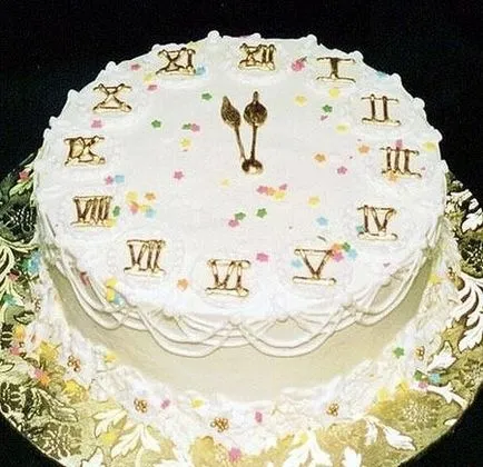 Cum frumos decora un tort de fructe la domiciliu, crema de mastic