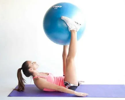 Cum de a construi mai mici de stomac abs la domiciliu - cele mai bune exerciții (inferior) Cum de a construi mai mici de stomac abs la domiciliu - cel mai bun exercițiu