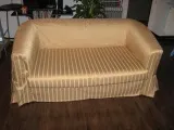 Cum de a arma modelele vechi canapea care pot fi utilizate (canapea) Cum să arma modelele canapea vechi, care pot fi aplicate