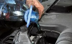Cum se curata un radiator auto - unitate video, curatenie generala
