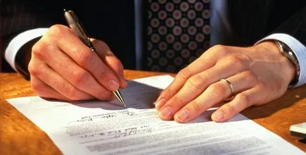 Cum să reînnoiască apartamentul pe o rudă prin acordarea fără taxe (re-emitere) Cum să reînnoiască apartamentul pe o rudă prin acordarea fără taxe