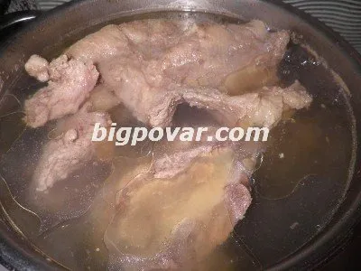 Supa de carne de porc cu cartofi pas cu pas reteta cu fotografii și explicații