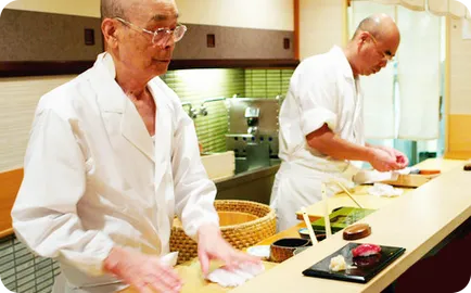iubitor de sushi - Scoala de sushi