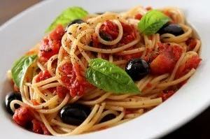 Cum de a găti spaghete în secrete italiene de bucătari și rețete