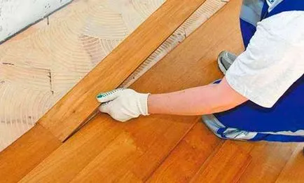 Cum sa faci de stabilire de placi de parchet cu mâinile lor (stivuire) Cum sa faci de stabilire de placi de parchet cu propriile lor mâini