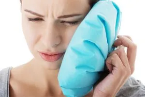 Îndepărtarea dintelui din umflarea gingival sau obraji la domiciliu (tumora) Cum de a elimina un dinte sau umflarea gingiilor de la obraz la domiciliu