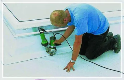 Ca îmbinările linoleum lipici între un (a) Ca lipici linoleum la îmbinările dintre ele și