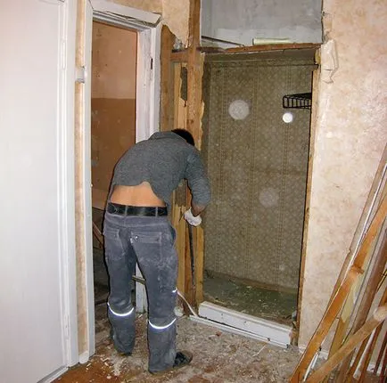 Cum să ia în jos (descompun) perete în apartament (pentru a demola) Cum să ia în jos (descompun) perete în apartament