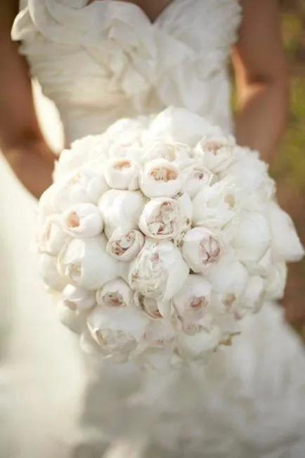Buchet de bujori