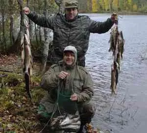 Cum de a alege un sonar pentru pescuit dintr-o barca (barca) Cum de a alege un sonar pentru pescuit dintr-o barca