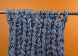 Cum se închide spițele guma bucla 1x1 - un mod ușor pentru buclele clasice cu fotografii și video (aproape) Cum se închide spițele guma bucla 1x1 - un mod ușor pentru buclele clasice cu fotografii și videoclipuri