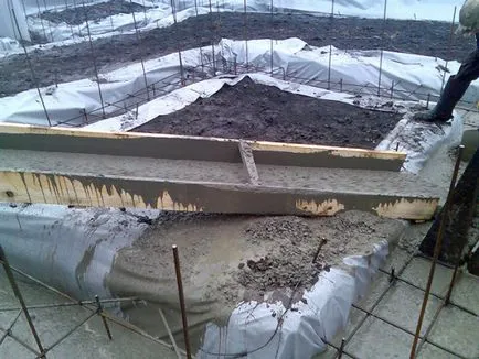 Cum se toarnă beton dacă părți ale instrucțiunii simplu, o fotografie (modul de completare concret dacă părțile foto) Cum se toarnă beton dacă părți ale instrucțiunii simplu, fotografii
