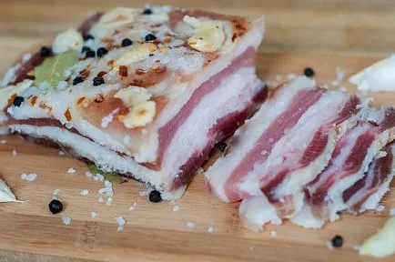 Cum să murarea bacon la domiciliu - un pas cu pas reteta fotografii (sub) Cum să murarea bacon la domiciliu - un pas cu pas reteta fotografii