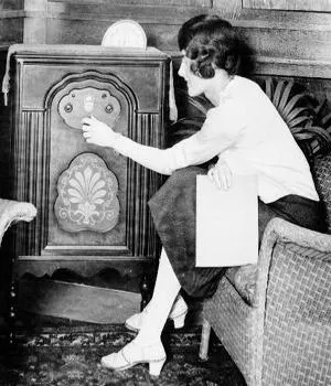 Cine a inventat radioul când Popov a inventat radioul (inventat) Cine a inventat de radio când Popov a inventat radioul