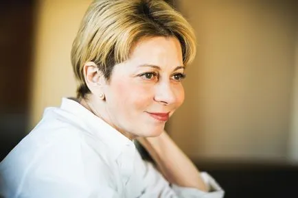 Cine este Dr. Lisa ceea ce ea este cunoscută