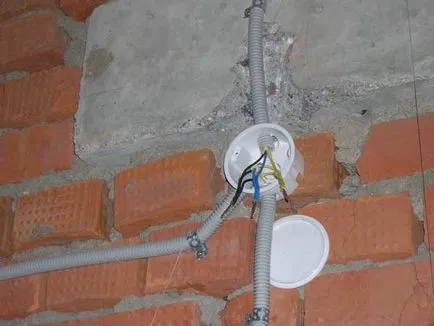 Cum se conectează lampa la comutatorul de circuit 1, 2, 3, 4, 5 lămpi (circuite) Cum se conectează lampa la circuitul de comutare 1, 2, 3, 4, 5 lumini