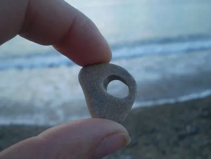 Un talisman pentru noroc cu propriile sale mâini ca el a vorbi (mâini) Un talisman pentru noroc cu mâinile ca discursul