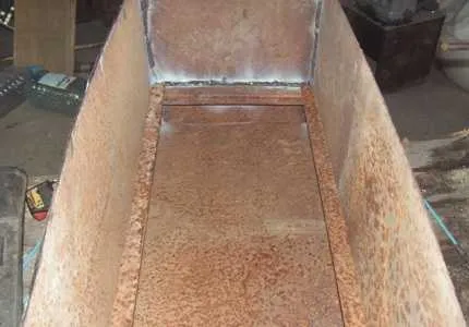 BBQ din metal cu mâinile lor staționare, portabile, prefabricate (staționare) grătar metalic cu mâinile staționare, portabile, prefabricate