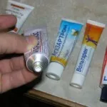 Unguent pentru entorse, mușchi și tendoane decât frotiu