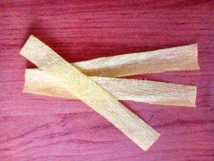 hârtie Narcise cu mâinile cu copii în vârstă de 5-7 ani (pas cu pas) hârtie Narcise cu mâinile cu copii de 5-7 ani