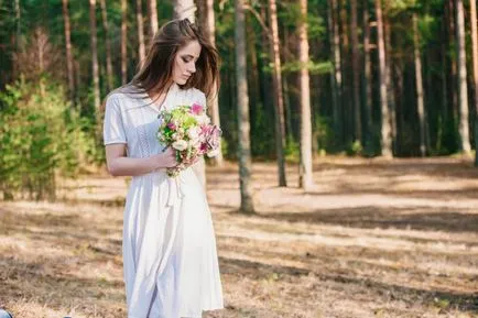 Netorzhestvennaya înregistrarea căsătoriei în oficiul registrului (fotografii)