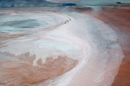 Lacul Eyre în Australia