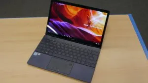 Testul și revizuirea laptop ASUS Zenbook 3 ux390ua, cip România