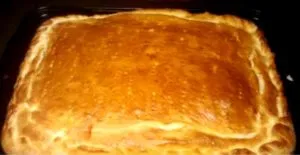 Placinta cu varză și cartofi prăjituri de casă sărate în cuptor (tort) Plăcintă cu varză și cartofi prăjituri de casă savuroase în cuptor